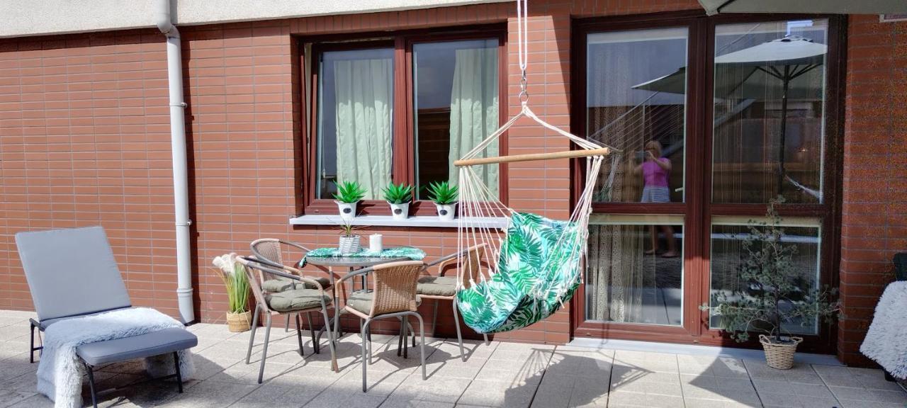 Apartamento Apartament Amber Z Duzym Tarasem Kołobrzeg Exterior foto