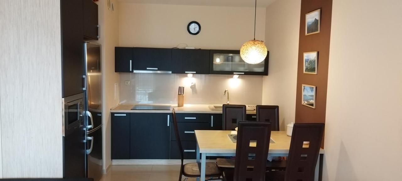 Apartamento Apartament Amber Z Duzym Tarasem Kołobrzeg Exterior foto